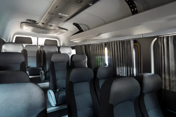 Flota Mobilux Mercedes Benz Sprinter renta en CDMX